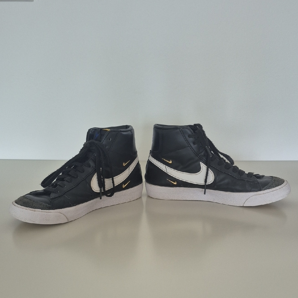 Nike Blazers Black High-Top Sneakers with White Swoosh and Gold Accents,Size US8 - Picture 3 of 15